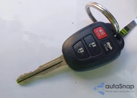 2014 Toyota Camry Se z USA, uszkodzony, nr VIN 4T1BF1FK0EU305189